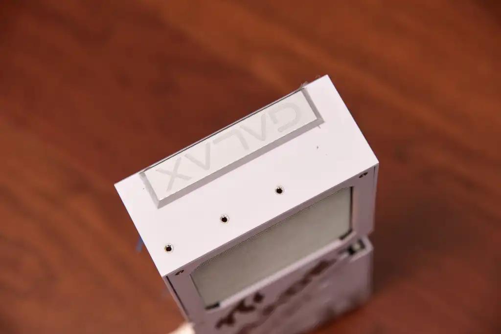 AMD Ryzen 7 9800X3D vs Intel Core Ultra 9 285K 游戏性能对比_CPU单核效能与多核表现分析_9800X3D