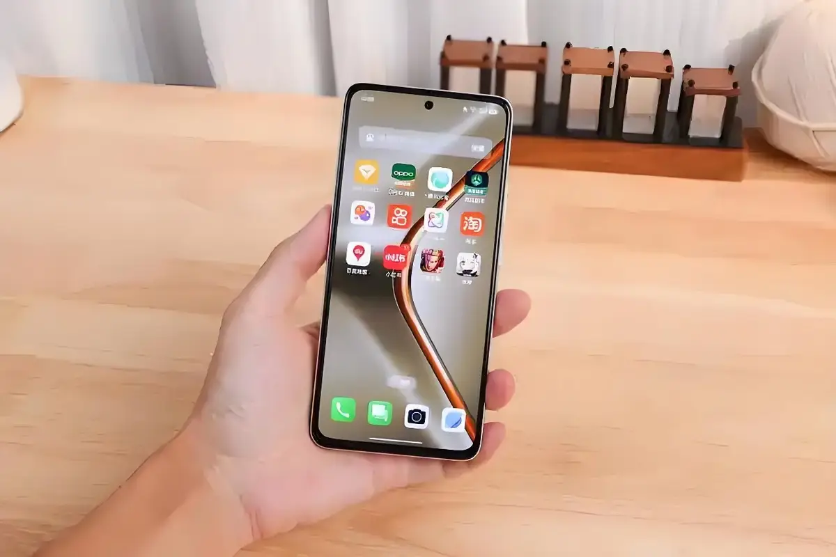 OPPO不讲武德了，7000mAh+80W闪充+OLED直屏，跌至848元