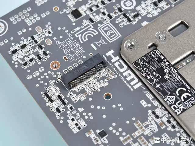 9800X3D_华硕吹雪姬ITX主板性能表现_华硕B850迷你吹雪主板评测