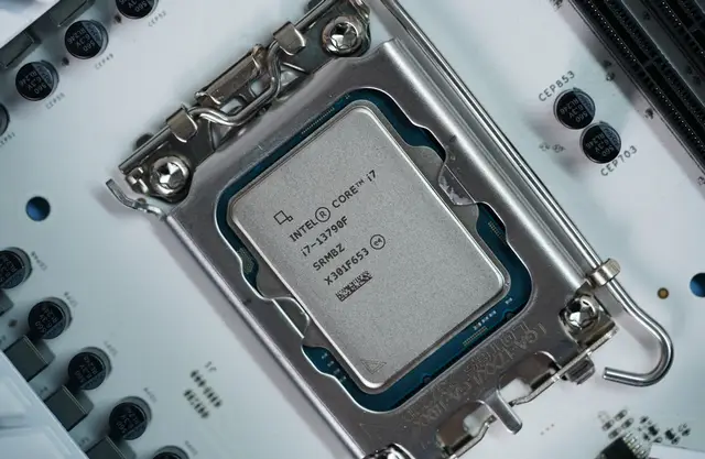 DDR4内存装机推荐_Intel第12代至14代酷睿搭配攻略_5700X