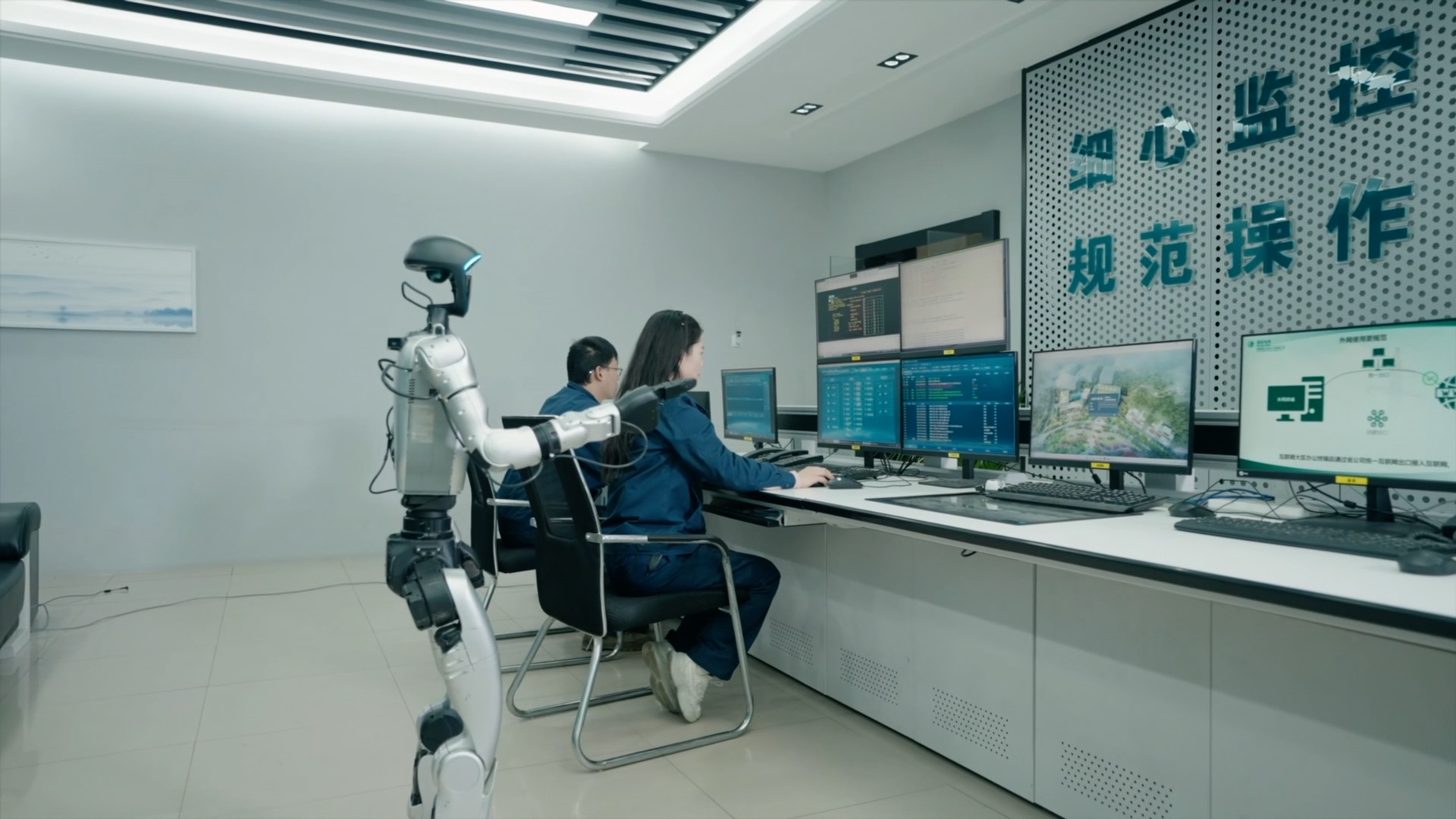 5700X_高质量发展主线激活消费活力_创新驱动夯实产业根基