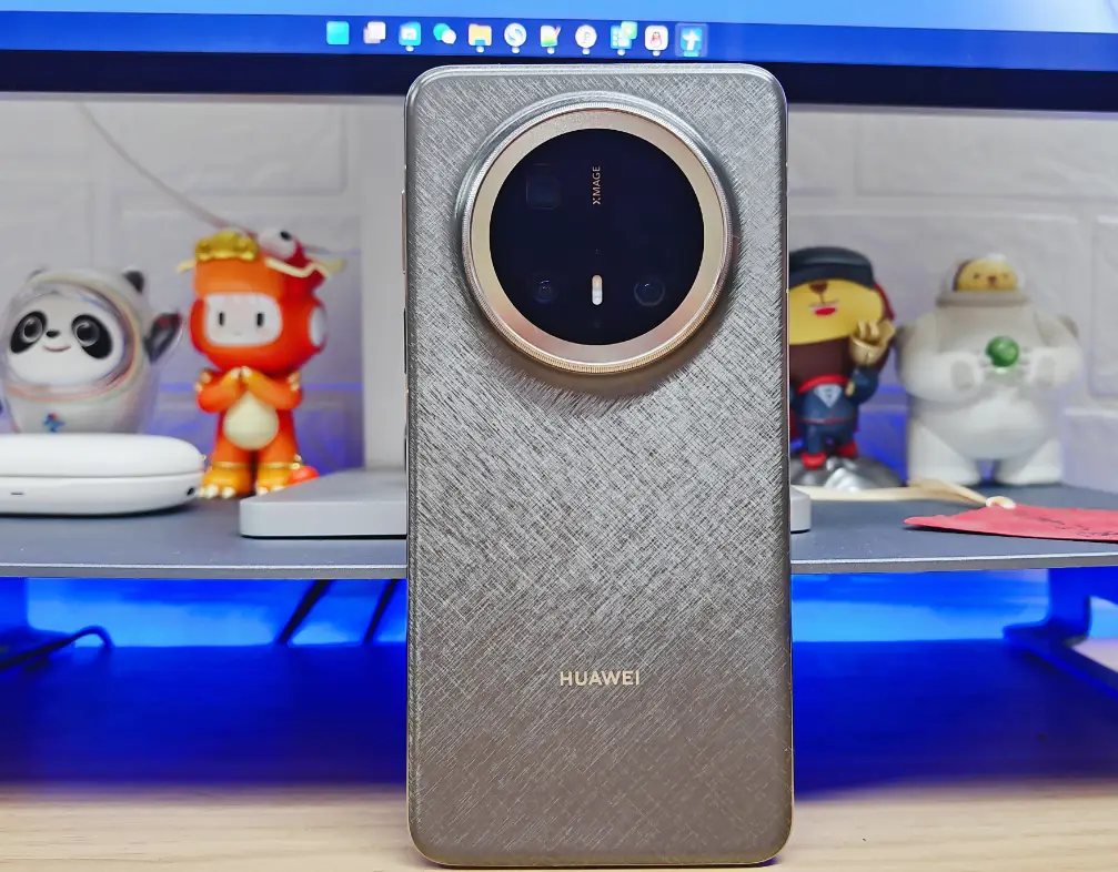 5700X_华为Mate 80标准版对比Mate 70 Pro+_华为Mate 70 Pro+价格