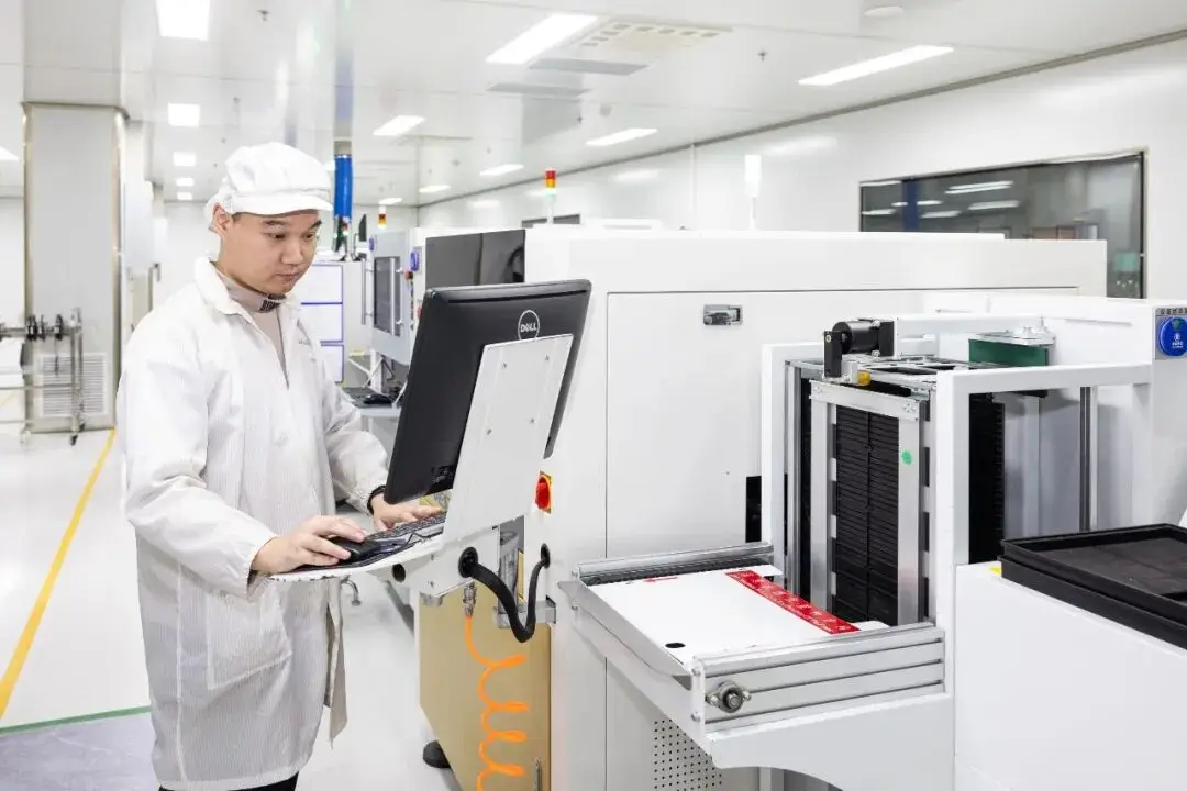 数据中心营收增长_营收增长分析_营收增长率