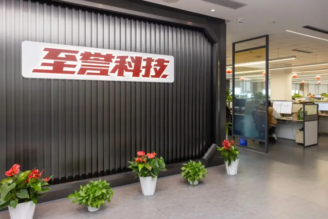 营收增长率_数据中心营收增长_营收增长分析