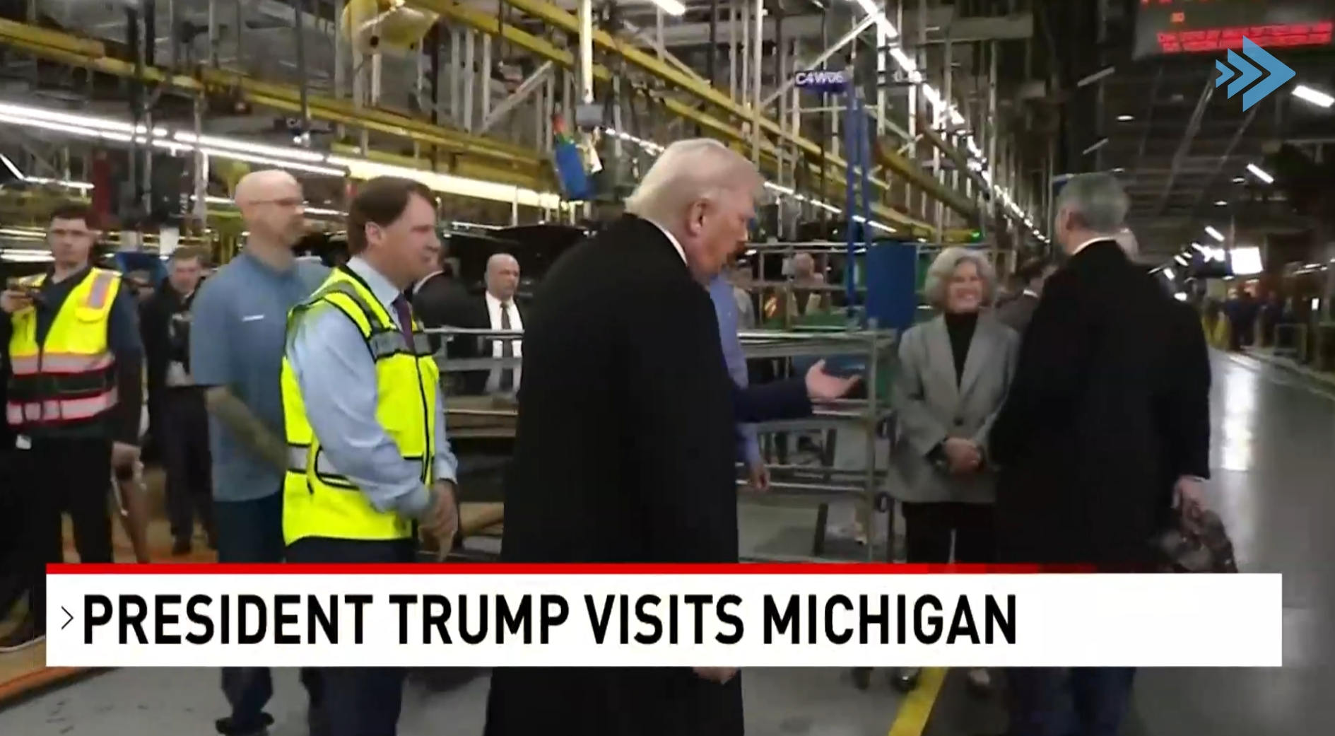 当着一众汽车大佬们，特朗普：让中企来美国投资建厂