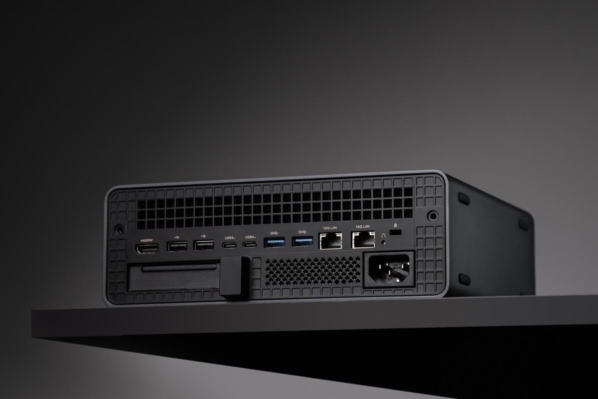 AMD锐龙AI MAX+ 395 128GB内存_铭凡MS-S1 MAX桌面AI超算中心_Ryzen AI