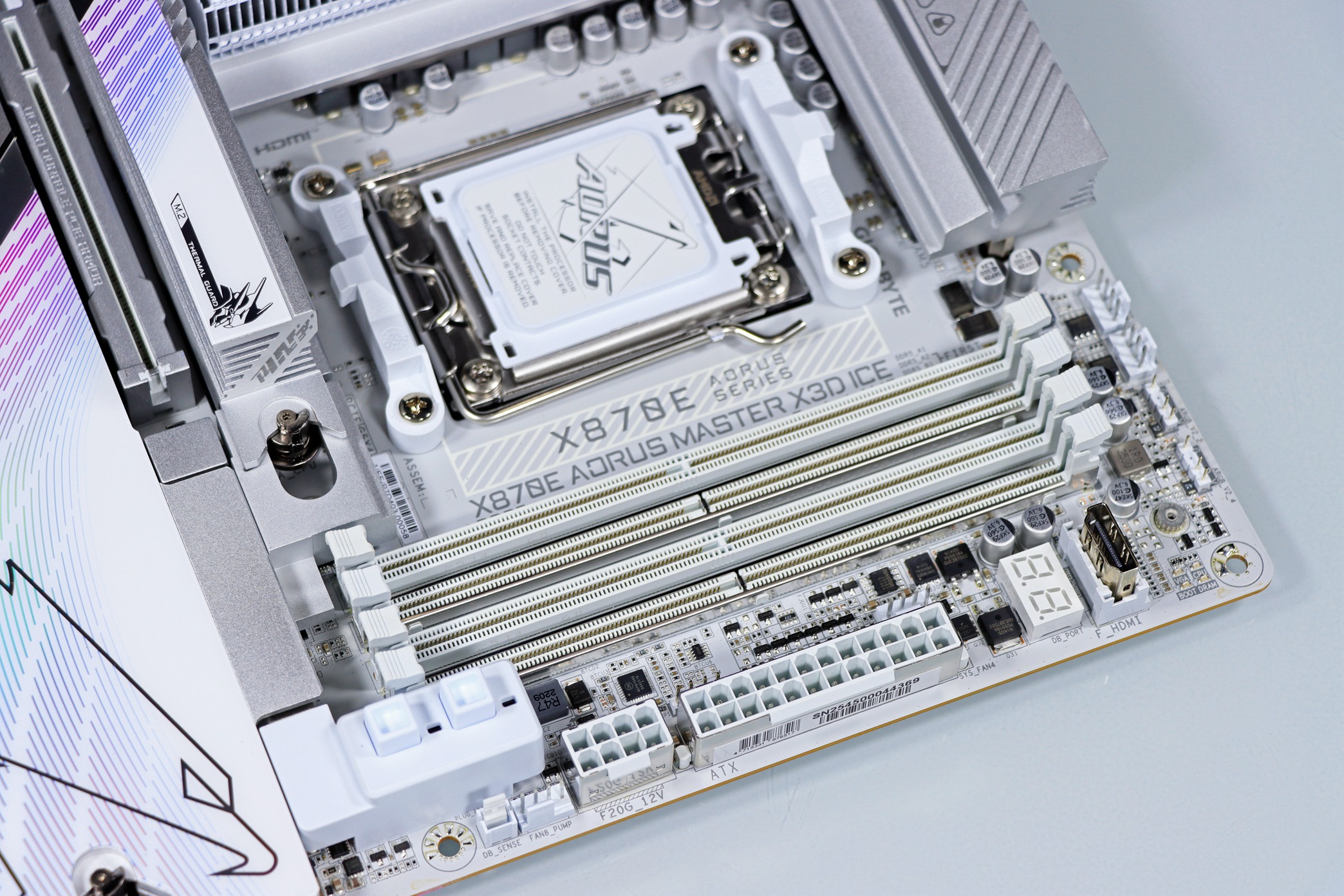 AMD Ryzen 7 9850X3D评测_9800X3D_性能对比9800X3D