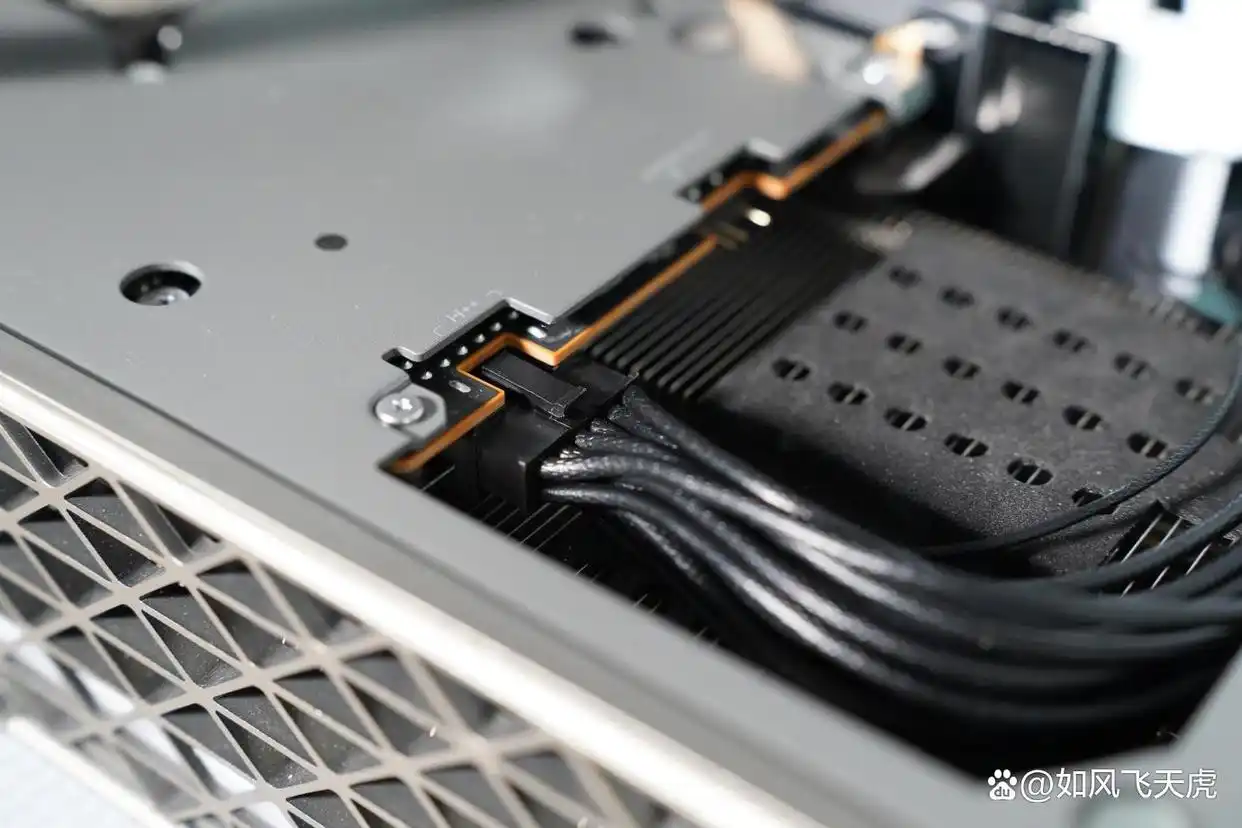 9800X3D_性能测试_AMD锐龙7 9850X3D评测