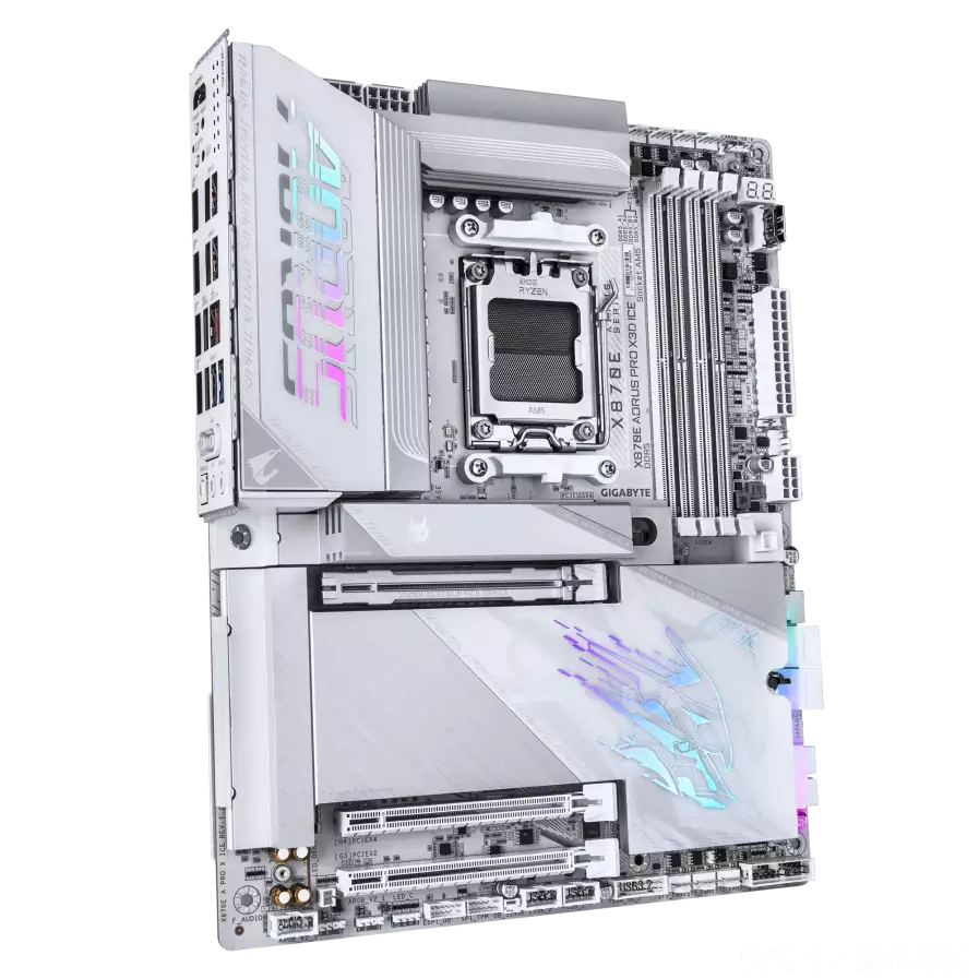 省预算追性能：9800X3D+技嘉X3D鸡血模式2.0实测