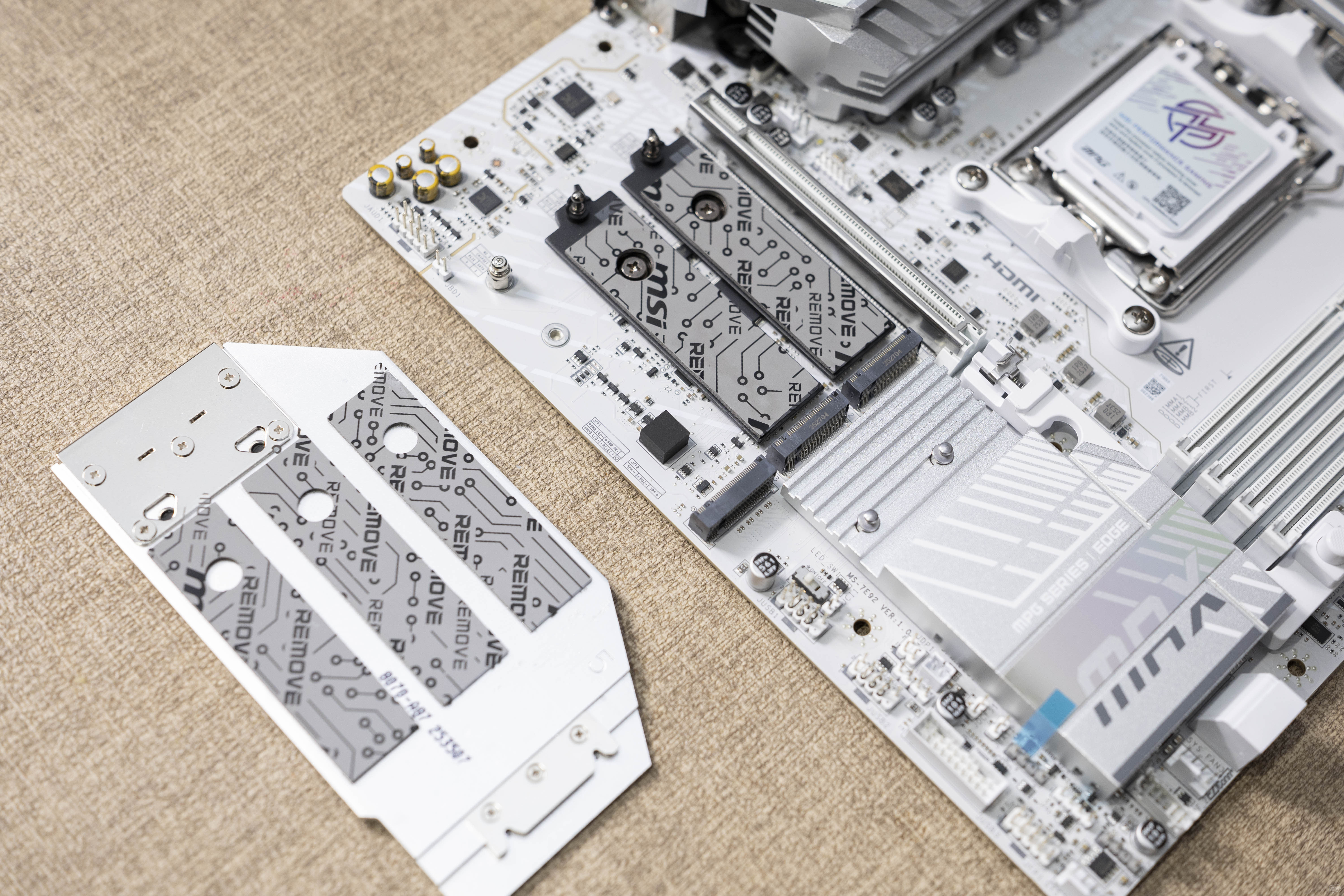 微星MPG B850M EDGE TI MAX WIFI刀锋钛 M-ATX主板 性价比_9700X