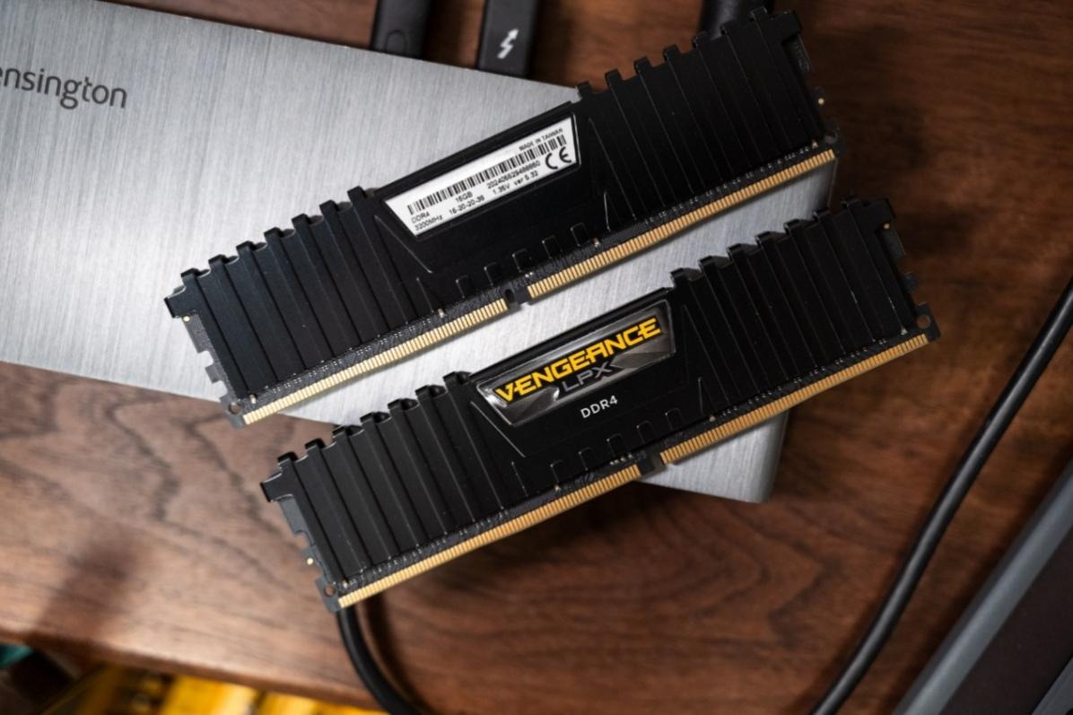 AMD锐龙7 7800X3D单条24GB DDR5内存游戏性能_7800X3D_英特尔酷睿i5-14600K内存依赖性分析