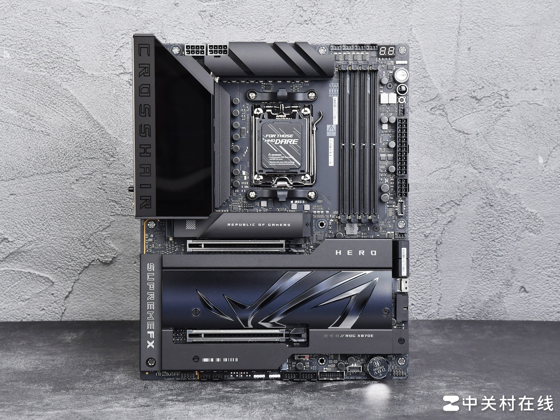 2026年2月最值得入的X870E主板 锐龙9 9950x3D绝配