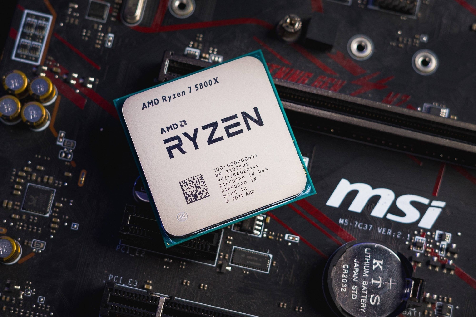 AMD AM4 Zen3处理器 锐龙7 5800X销量逆势增长 DDR5内存涨价影响下的装机成本选择_9800X3D