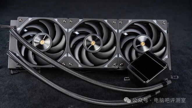 AMD Ryzen 7 7800X3D对比Intel Core i5-14600K_装机DDR4平台选择_7800X3D