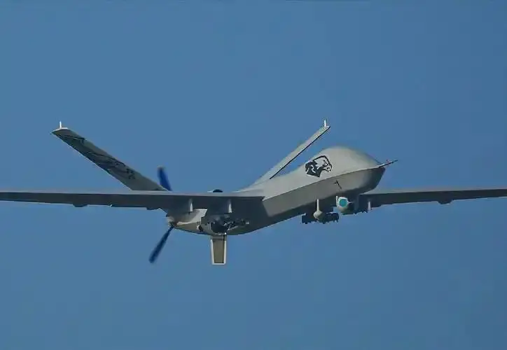 5700G_中国重装合成旅_99A主战坦克_PHL-191火箭炮