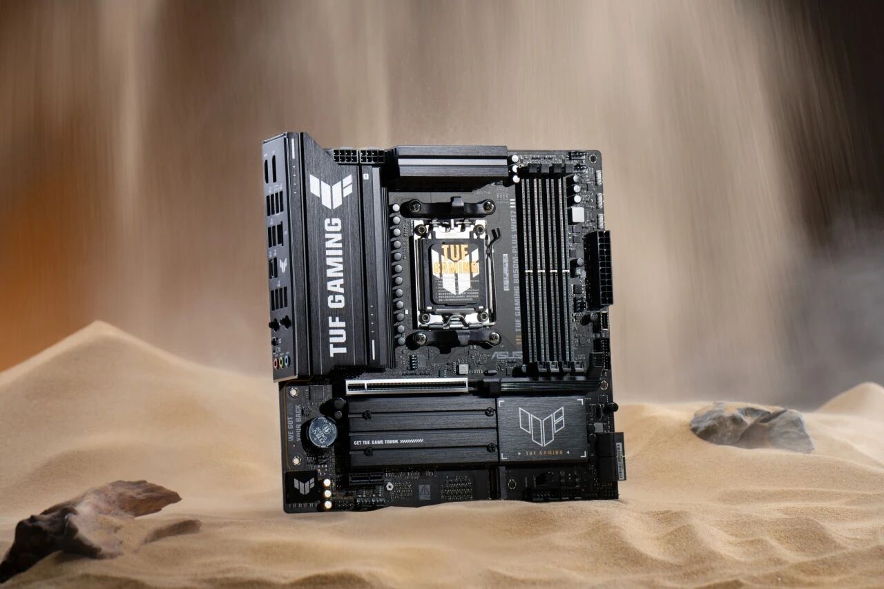 9700X_生化危机9 安魂曲 RE Engine 渲染配置 主机装机方案 ROG CROSSHAIR X870E DARK HERO AMD 锐龙9 9800X3D RTX5080 夜神 双A平台