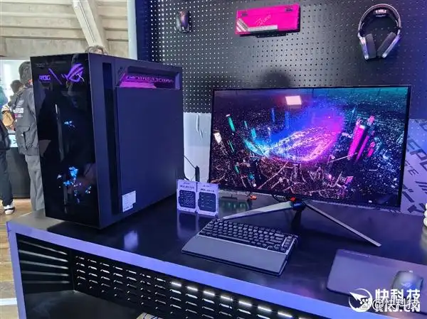 ROG枪神10X全息投影机箱_CES2026ROG枪神10X设计详解_9950X3D
