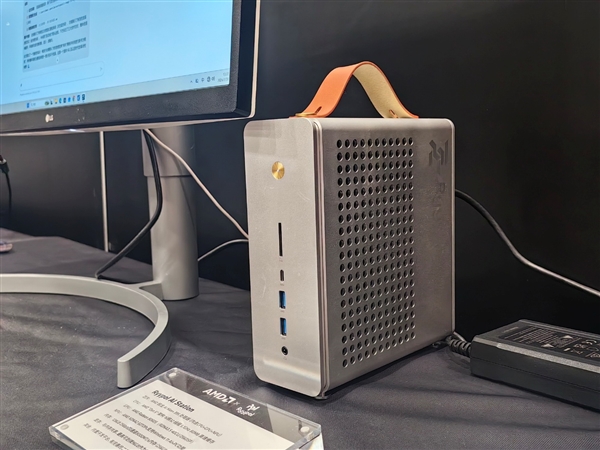 AMD锐龙AI 400系列处理器_锐龙AI Max 300系列笔记本_Ryzen AI