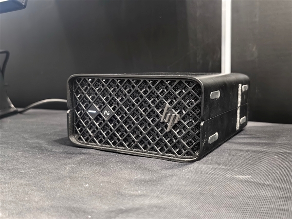 锐龙AI Max 300系列笔记本_AMD锐龙AI 400系列处理器_Ryzen AI