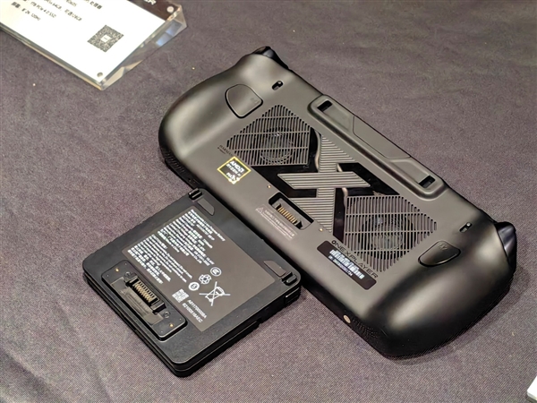 AMD锐龙AI 400系列处理器_Ryzen AI_锐龙AI Max 300系列笔记本