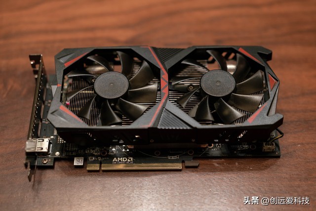 翻车！AMD 9950X3D2官宣变大型吐槽现场，近1/3评论全在逼要FSR 4