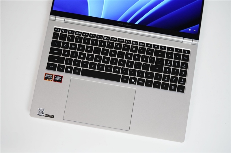 Ryzen AI_华硕无畏Pro16锐龙版2026 性能测试 锐龙AI 9 H 465 80W散热架构