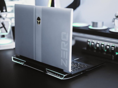 RTX4080游戏本新品：雷神ZERO 2023冰刃白13999元开启预约