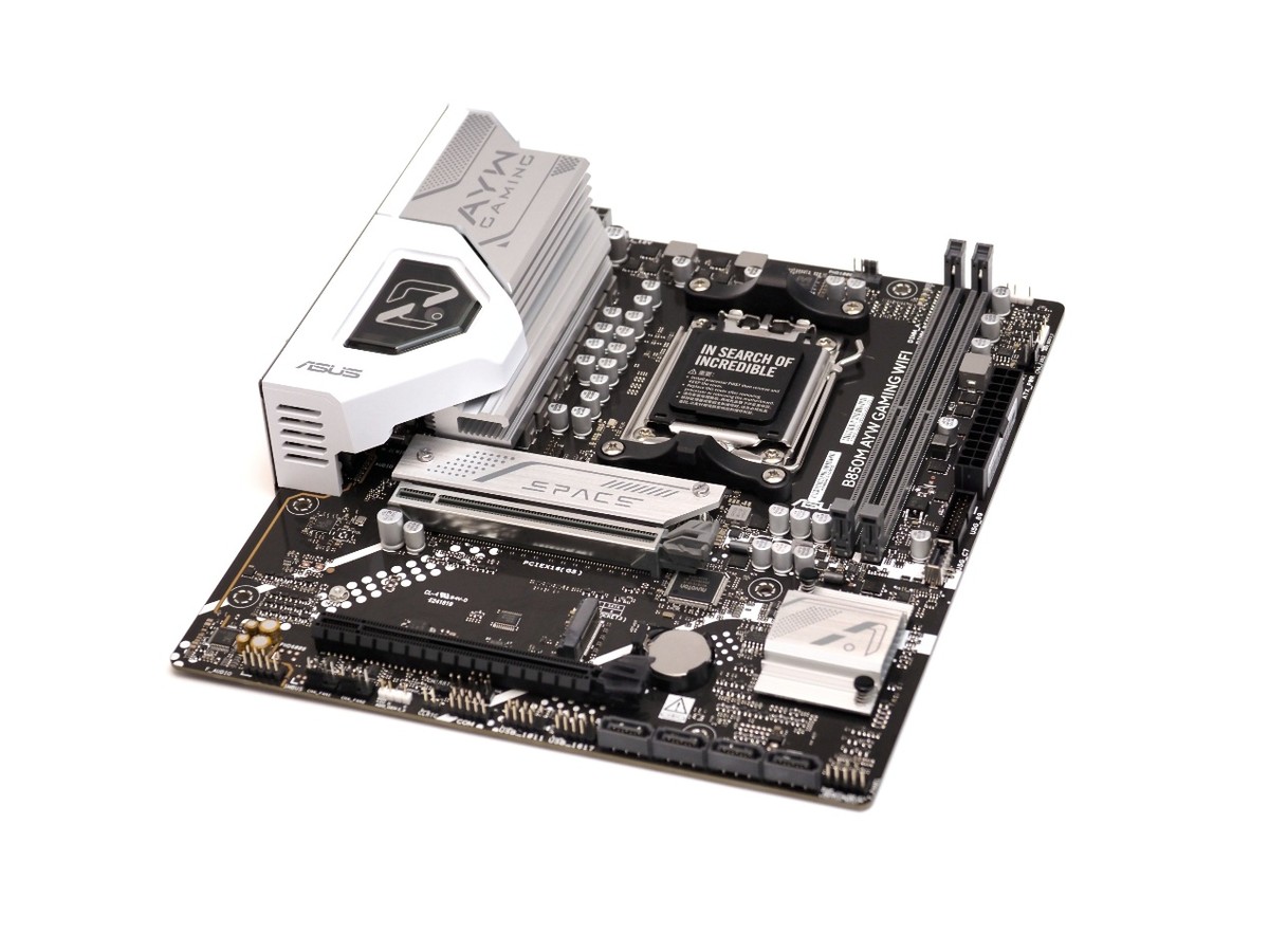 Intel Core Ultra 7 270K Plus vs AMD Ryzen 7 9700X_Core Ultra 7 270K Plus DDR5 performance_9700X