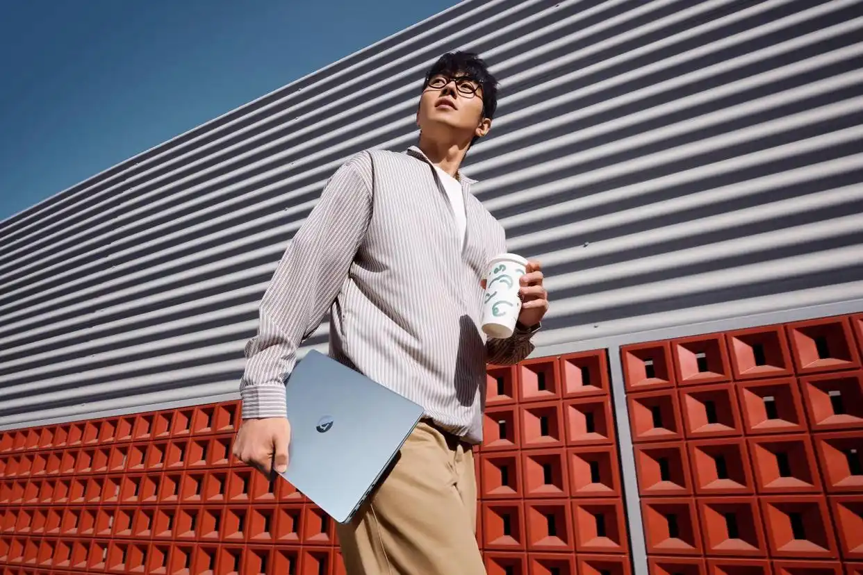 Ryzen AI_华硕a豆14Air2026 AMD锐龙AI9H465 45W性能释放轻薄本