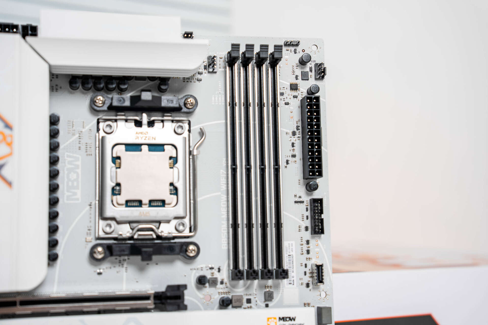 9800X3D_DDR5装机方案_AMD 9800X3D RTX 5070Ti性能主机配置