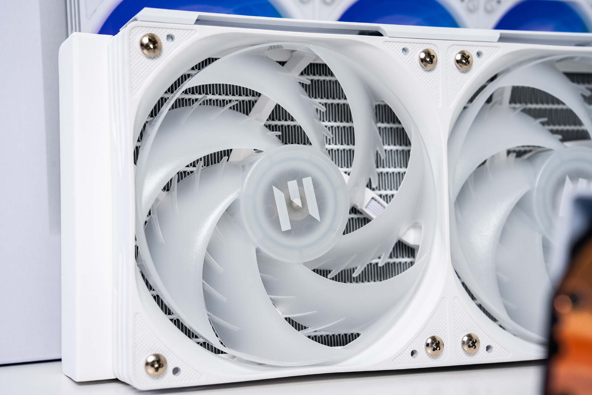 9800X3D_DDR5装机方案_AMD 9800X3D RTX 5070Ti性能主机配置