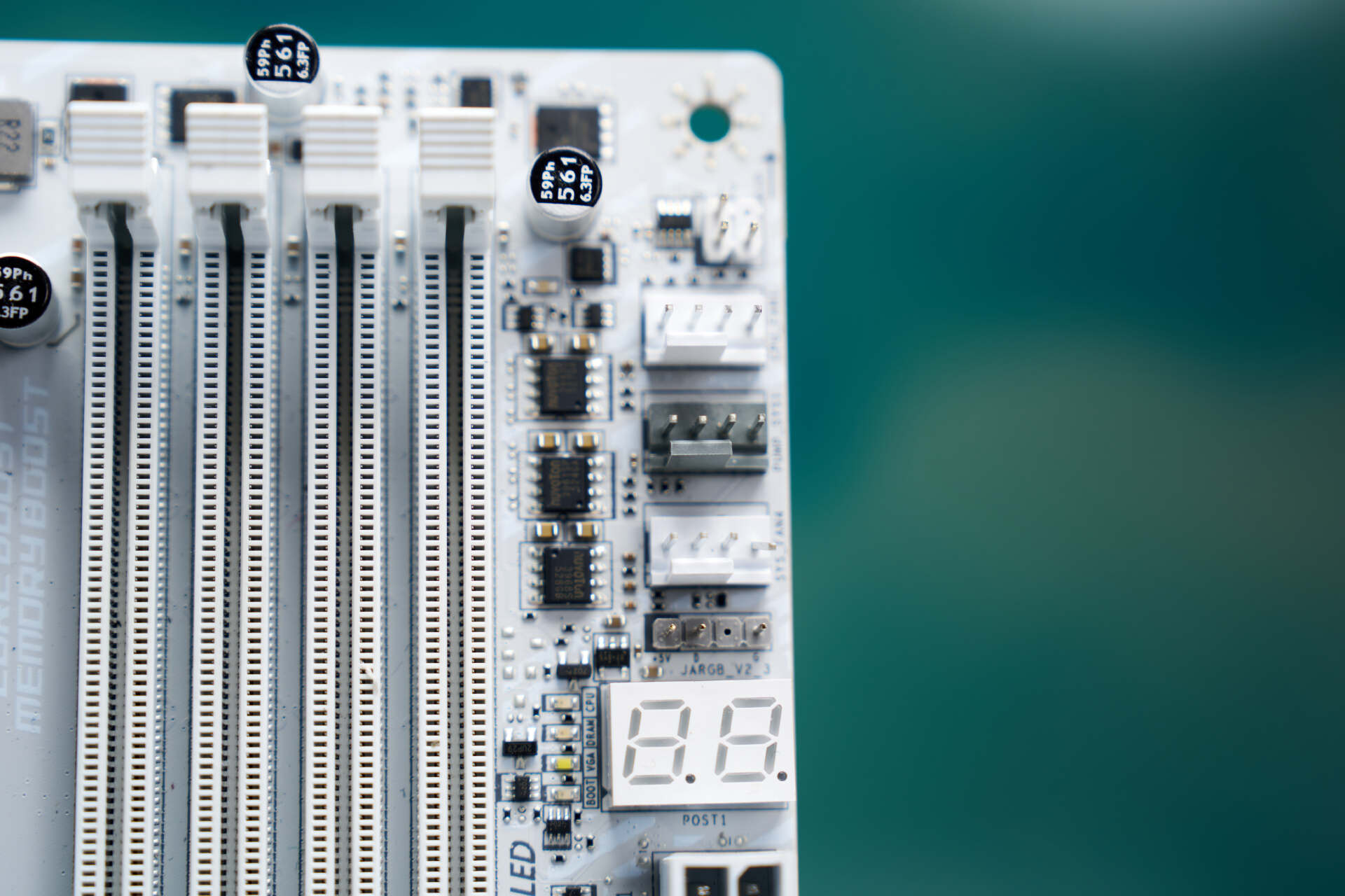微星B850M EDGE TI MAX WIFI锐龙9 9950X3D B850M平台性能测试_9950X3D