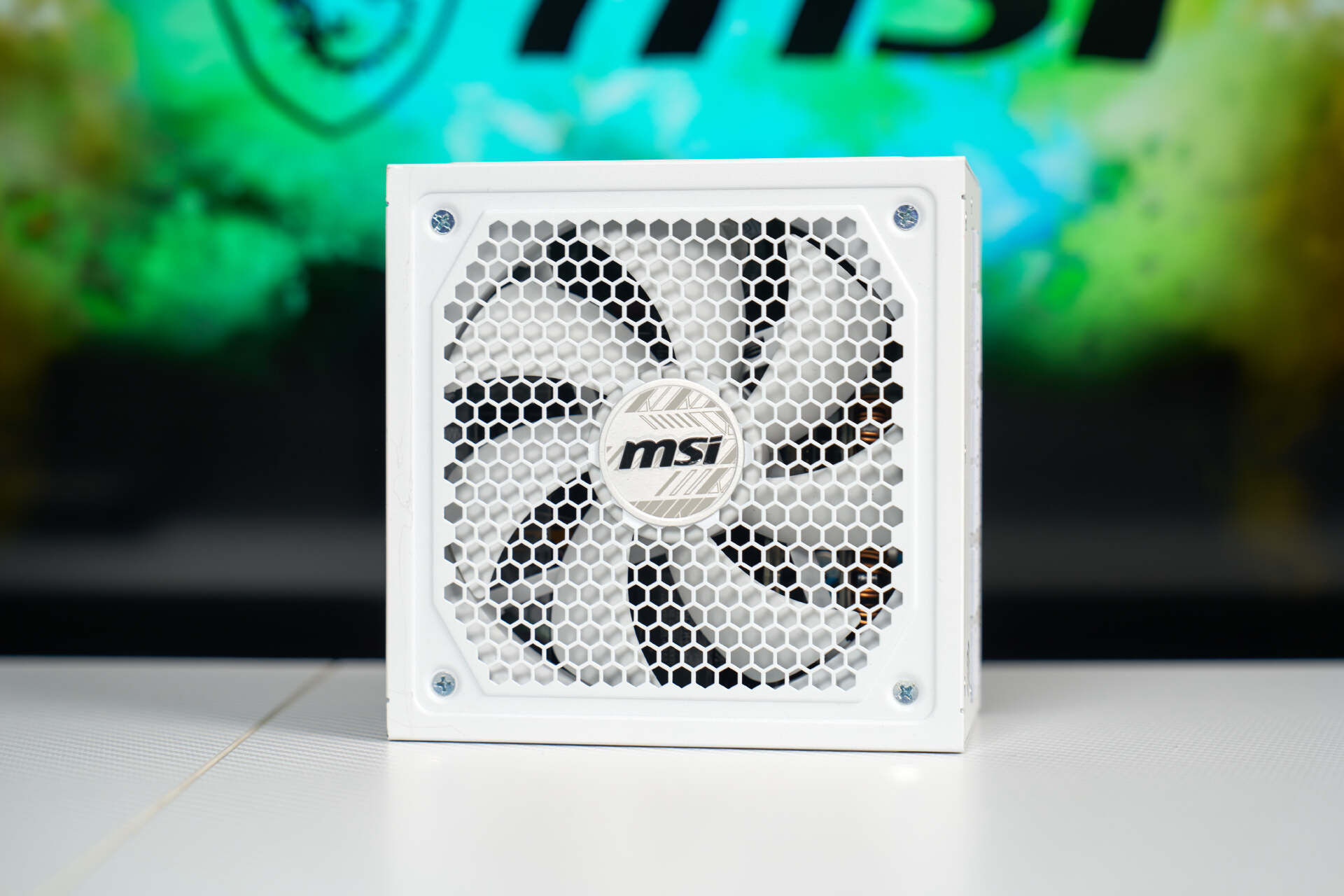 9950X3D_微星B850M EDGE TI MAX WIFI锐龙9 9950X3D B850M平台性能测试