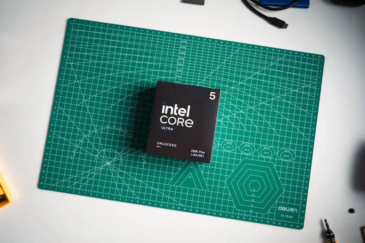 16GB单通道内存升级电脑性能测试_9600X_AMD锐龙5 9600X单通道游戏表现