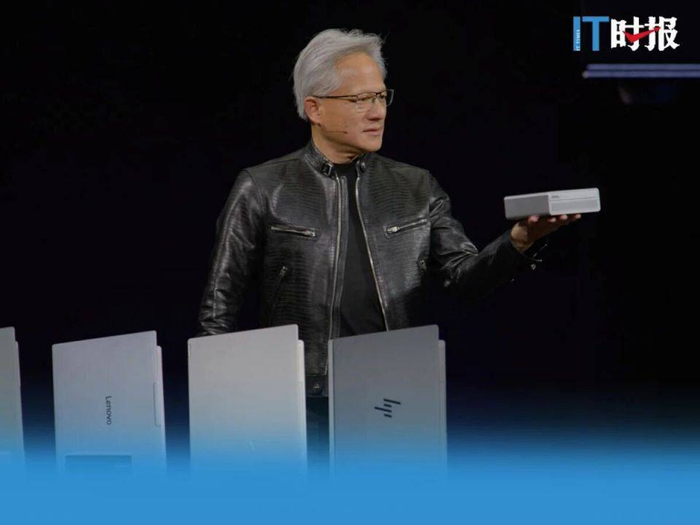 首批英伟达“芯”AI PC或卖2万元