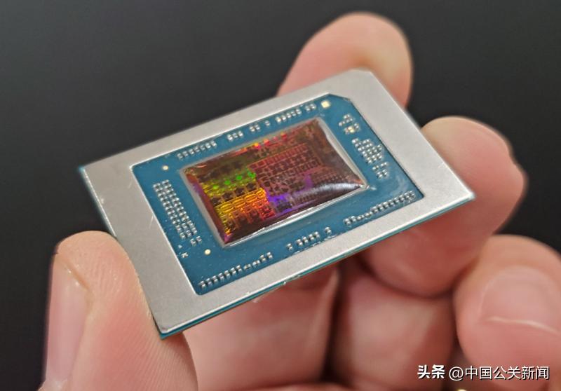 迷你AI工作站_Ryzen AI Max+ 395_amdyes