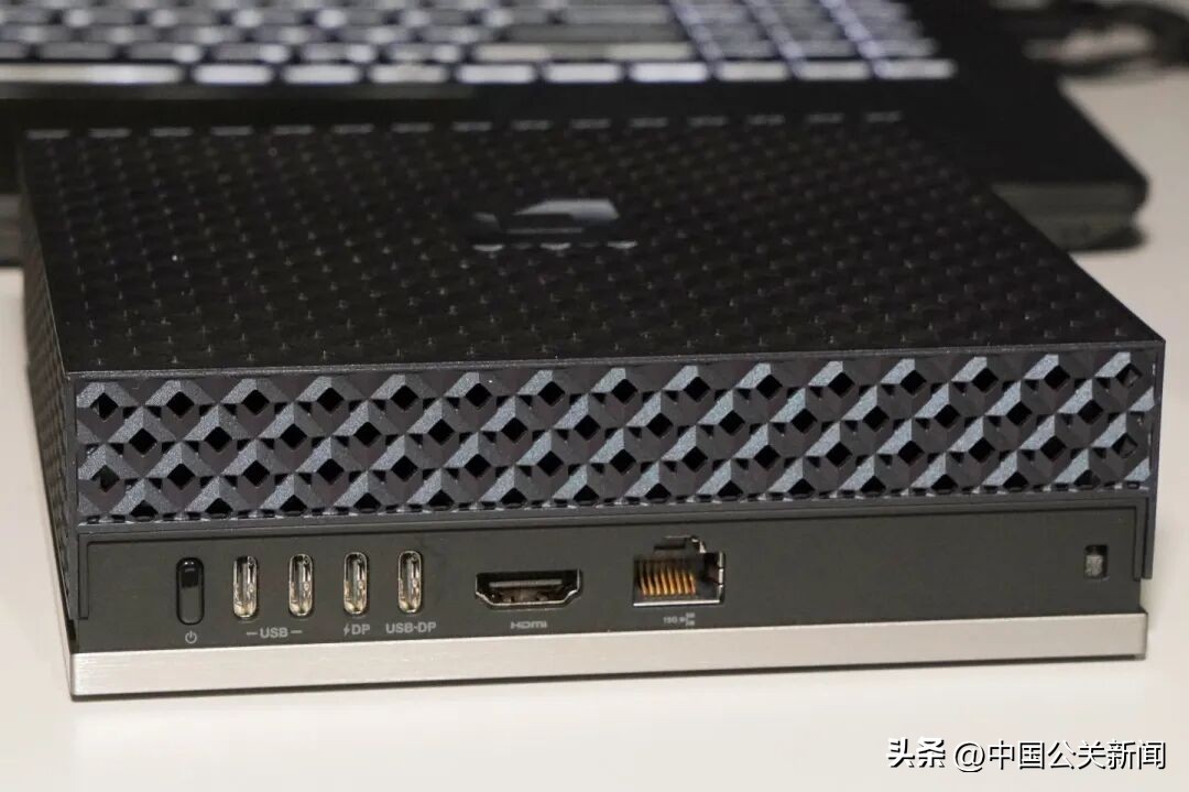 迷你AI工作站_amdyes_Ryzen AI Max+ 395