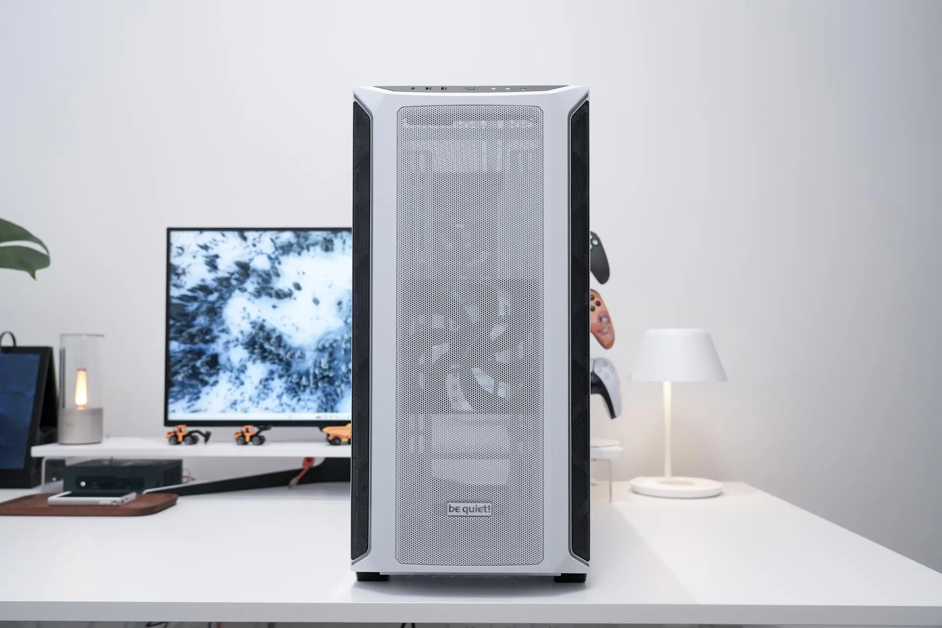 Intel Core i7-13700KF评测_AMD Ryzen 7 7800X3D对比_7800X3D