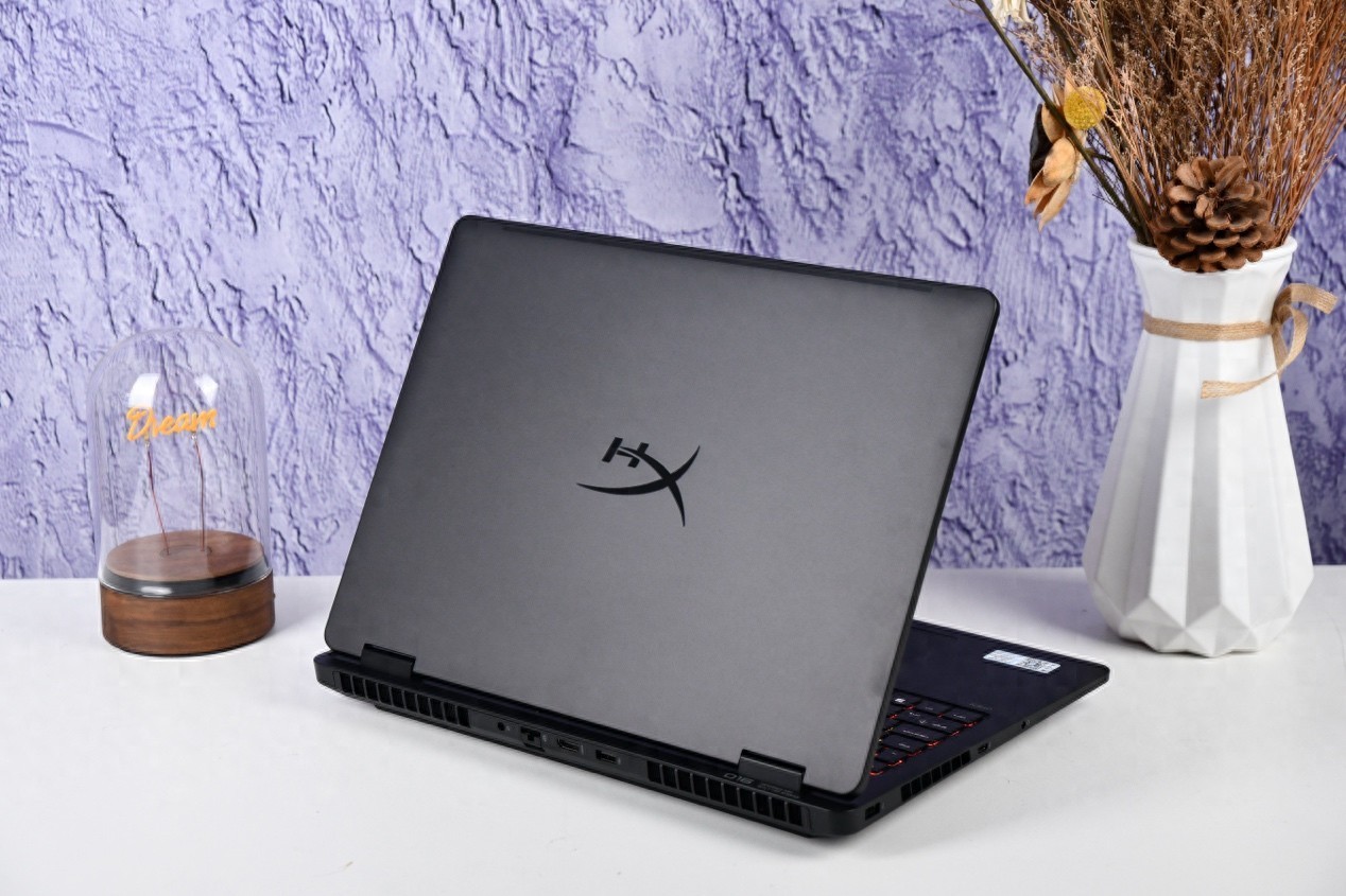 2026年618AI性能强的游戏本推荐 HyperX暗影精灵PRO 16锐龙版游戏本