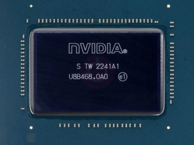 RTX 4090移动显卡能效出色，超频性能超越RTX 3090 Ti
