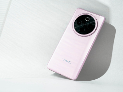 续航+倍，体验+倍！vivo Y300 Pro+超长续航下的潮流与耐用上手体验