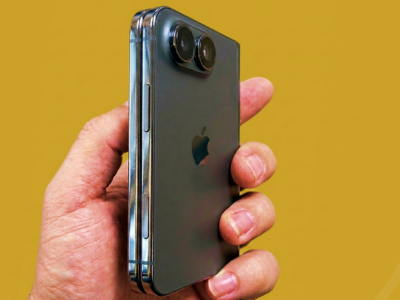 iPhone Ultra折叠屏“最终”设计曝光：Touch ID回归，音量键居然在这...