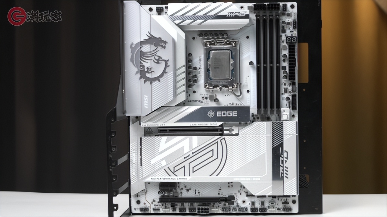 9950X3D_英特尔酷睿Ultra 7 270K Plus评测_9950X对比