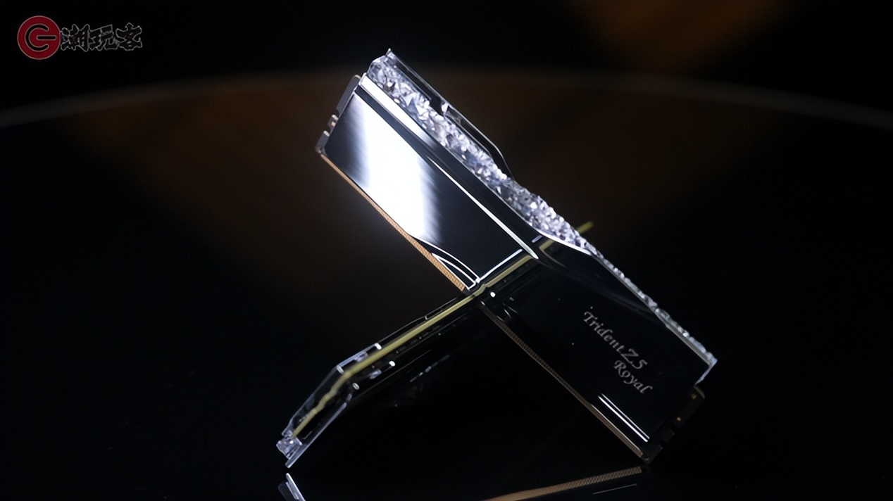 英特尔酷睿Ultra 7 270K Plus评测_9950X对比_9950X3D
